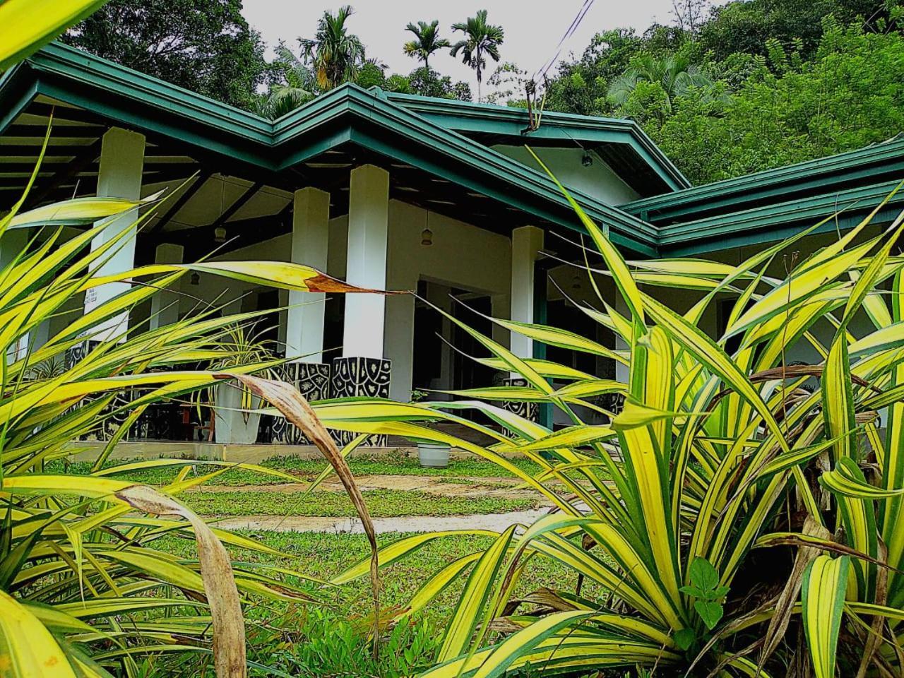 Salmanel Resort Ratnapura Eksteriør billede