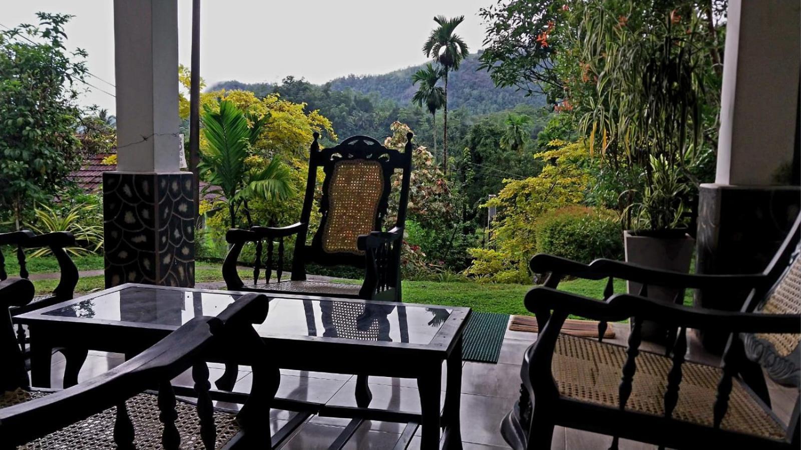 Salmanel Resort Ratnapura Eksteriør billede